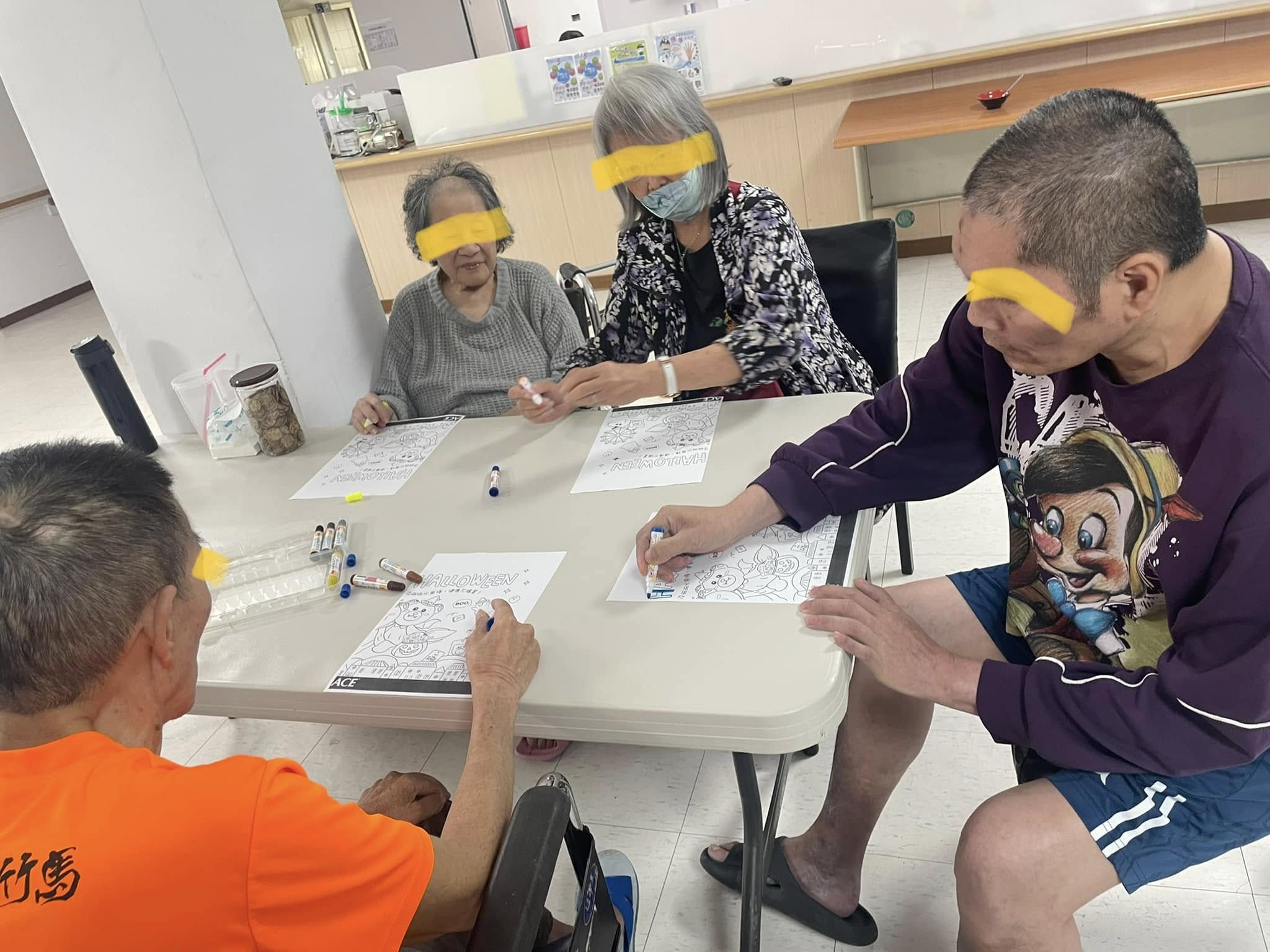 開心畫出繽紛的萬聖節